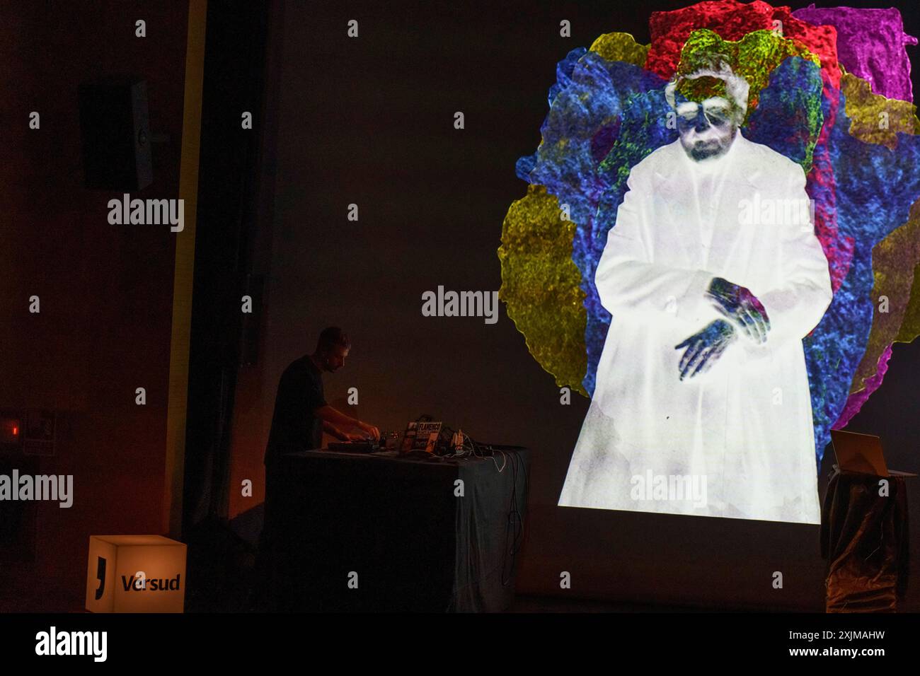 A Lluz, Orion E A Nova Lluz, spectacle poétique, Miguel Rodriguez et Andres Rodriguez, Santanyi, Majorque, Îles Baléares, Espagne Banque D'Images