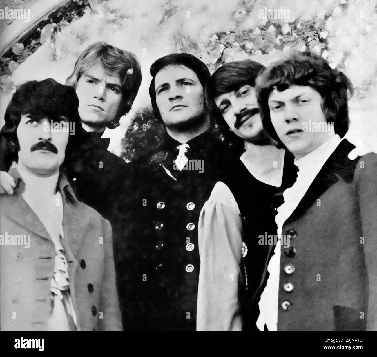Moody Blues. Portrait du groupe de rock anglais, The Moody Blues, extrait de la couverture de « Cash Box » en 1968. Banque D'Images