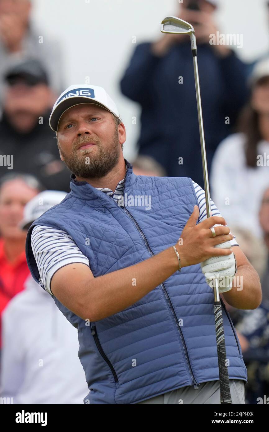 19 juillet 2024 ; Royal Troon Golf Club, Troon, South Ayrshire, Écosse ; Open Championship Round 2 ; Daniel Brown joue au 17ème green Banque D'Images