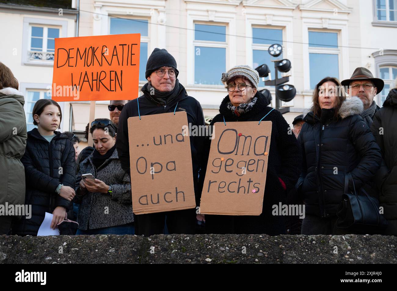 Manifestation contre l'AFD de droite à Trèves, Allemagne, 28.01.2024, manifestation pour les droits de l'homme, pas de discrimination et de racisme, diversité, humanitaire Banque D'Images