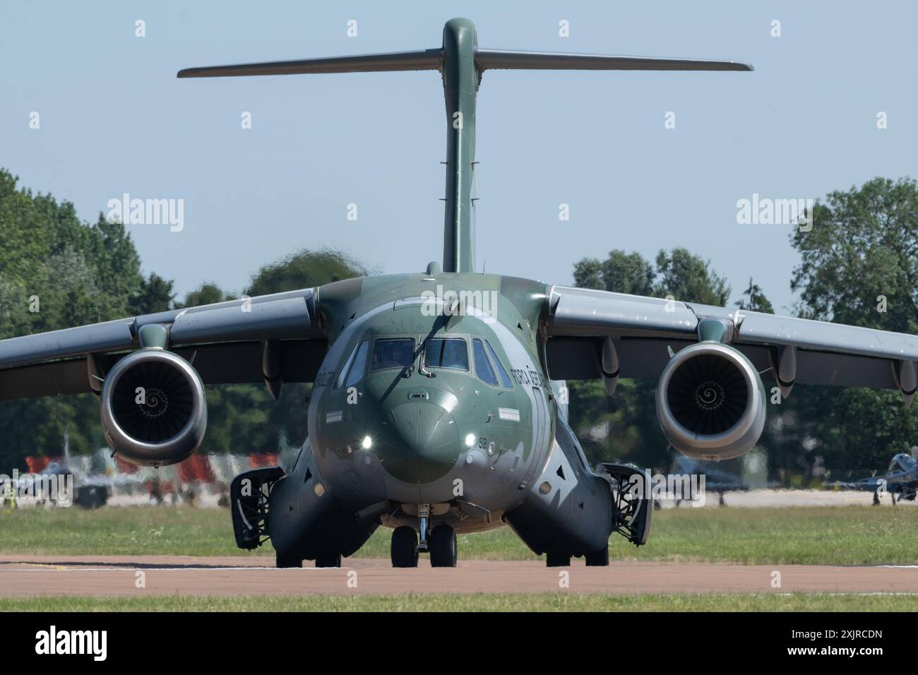 Cirencester, Royaume-Uni. 19 juillet 2024. Embraer C-390 Millennium d'Embraer Defense & Security lors du Royal International Air Tattoo 2024 à la RAF Fairford, Cirencester, Royaume-Uni, le 19 juillet 2024 (photo de Cody Froggatt/News images) à Cirencester, Royaume-Uni le 19/07/2024. (Photo de Cody Froggatt/News images/Sipa USA) crédit : Sipa USA/Alamy Live News Banque D'Images