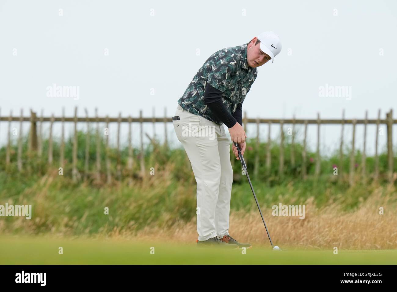 20 juillet 2024 ; Royal Troon Golf Club, Troon, South Ayrshire, Écosse ; Open Championship Round 3 ; Robert MacIntyre putts sur le premier crédit vert : action plus Sports images/Alamy Live News Banque D'Images