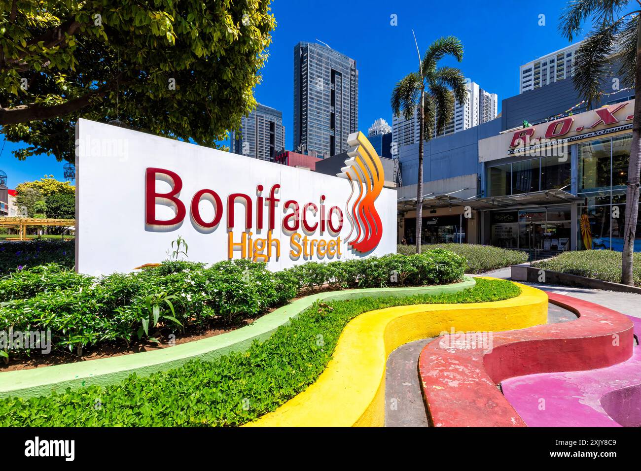 Bonifacio Global City High Street, BGC, Manille, Philippines Banque D'Images