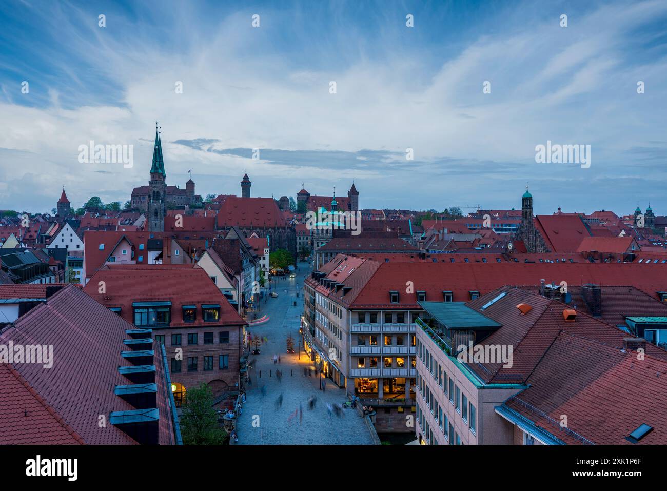 Vue panoramique sur la vieille ville de Nuremberg et le château impérial, Allemagne. Banque D'Images