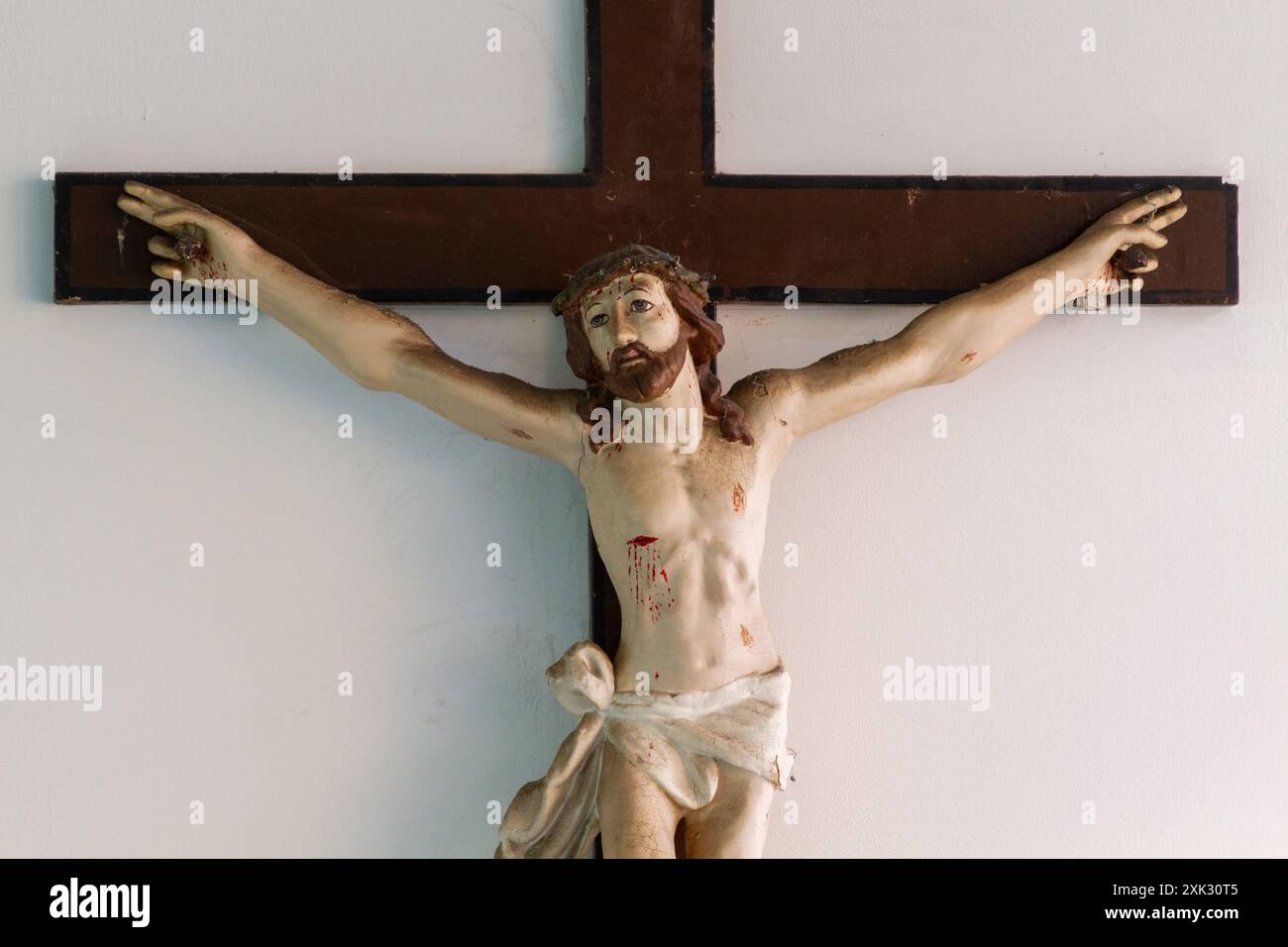Jésus Christ sur la croix dans la cantine de Ospedale Policlinico San Matteo (Hôpital Saint Matthieu) à Pavie. Banque D'Images