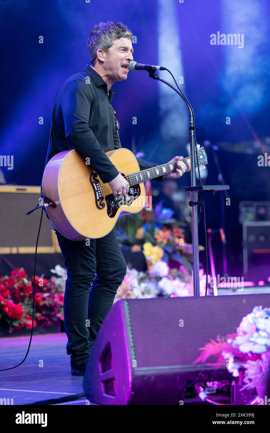 Londres, Royaume-Uni, 20 juillet 2024. Noel Gallagher's High Flying Birds en concert à Alexandra Palace, Londres crédit : John Barry/Alamy Live News Banque D'Images Londres, Royaume-Uni, 20 juillet 2024. Noel Gallagher's High Flying Birds en concert à Alexandra Palace, Londres crédit : John Barry/Alamy Live News Banque D'Images
