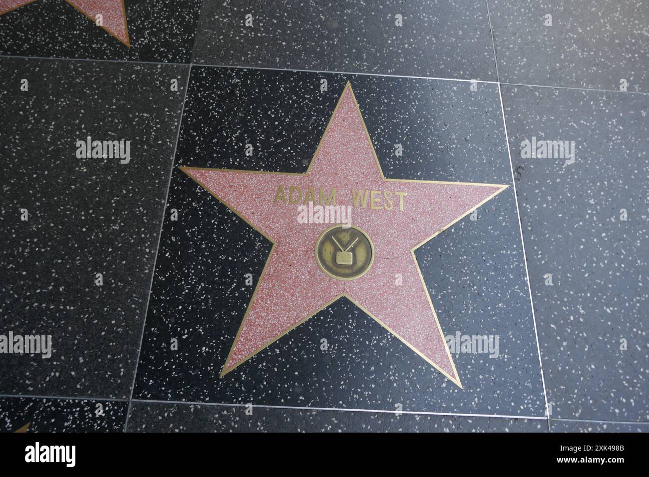Los Angeles, Californie, USA 19 juillet 2024 acteur Adam West Hollywood Walk of Fame Star sur Hollywood Blvd le 19 juillet 2024 à Los Angeles, Californie, USA. Photo de Barry King/Alamy Stock photo Banque D'Images