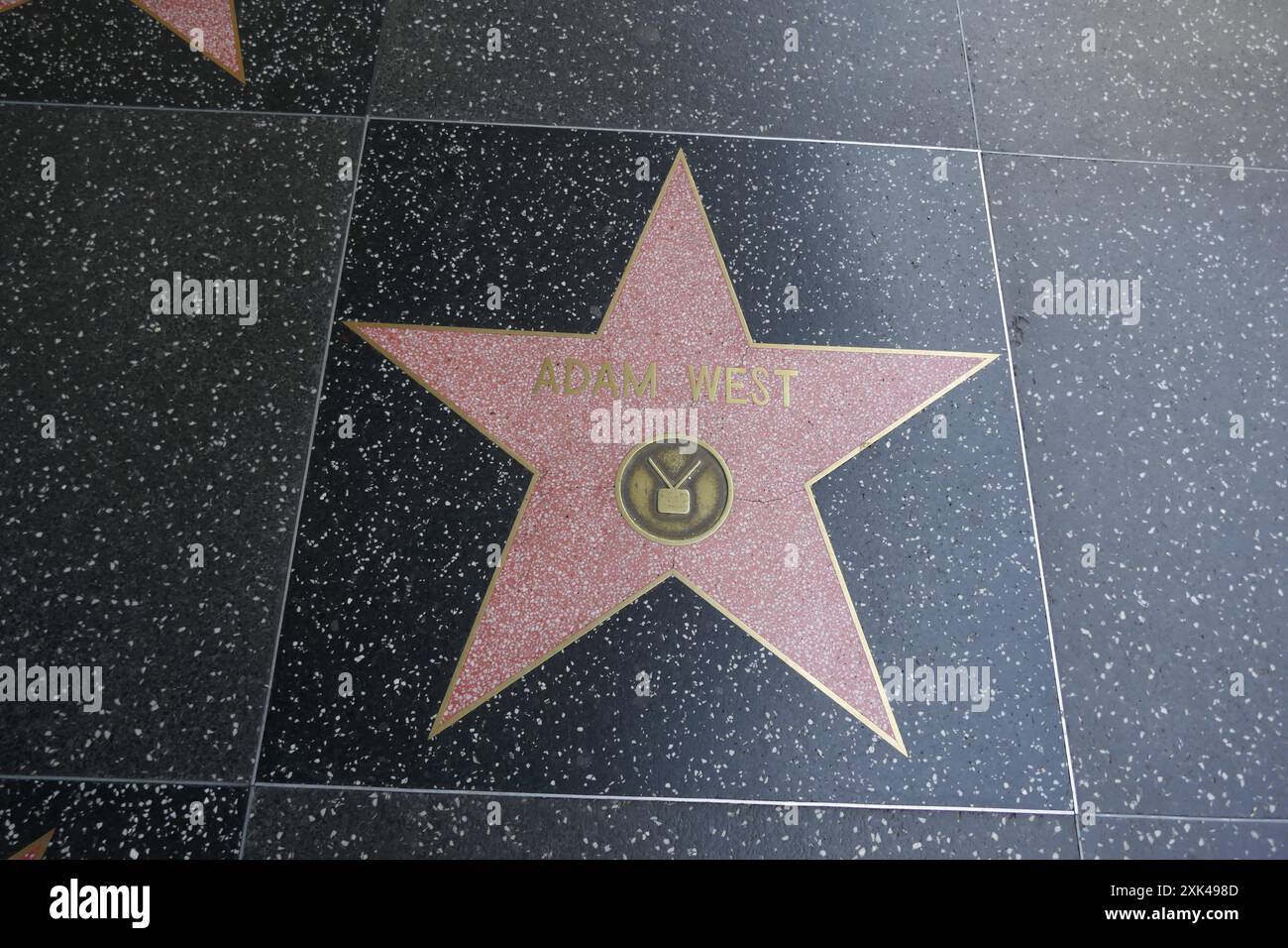 Los Angeles, Californie, USA 19 juillet 2024 acteur Adam West Hollywood Walk of Fame Star sur Hollywood Blvd le 19 juillet 2024 à Los Angeles, Californie, USA. Photo de Barry King/Alamy Stock photo Banque D'Images