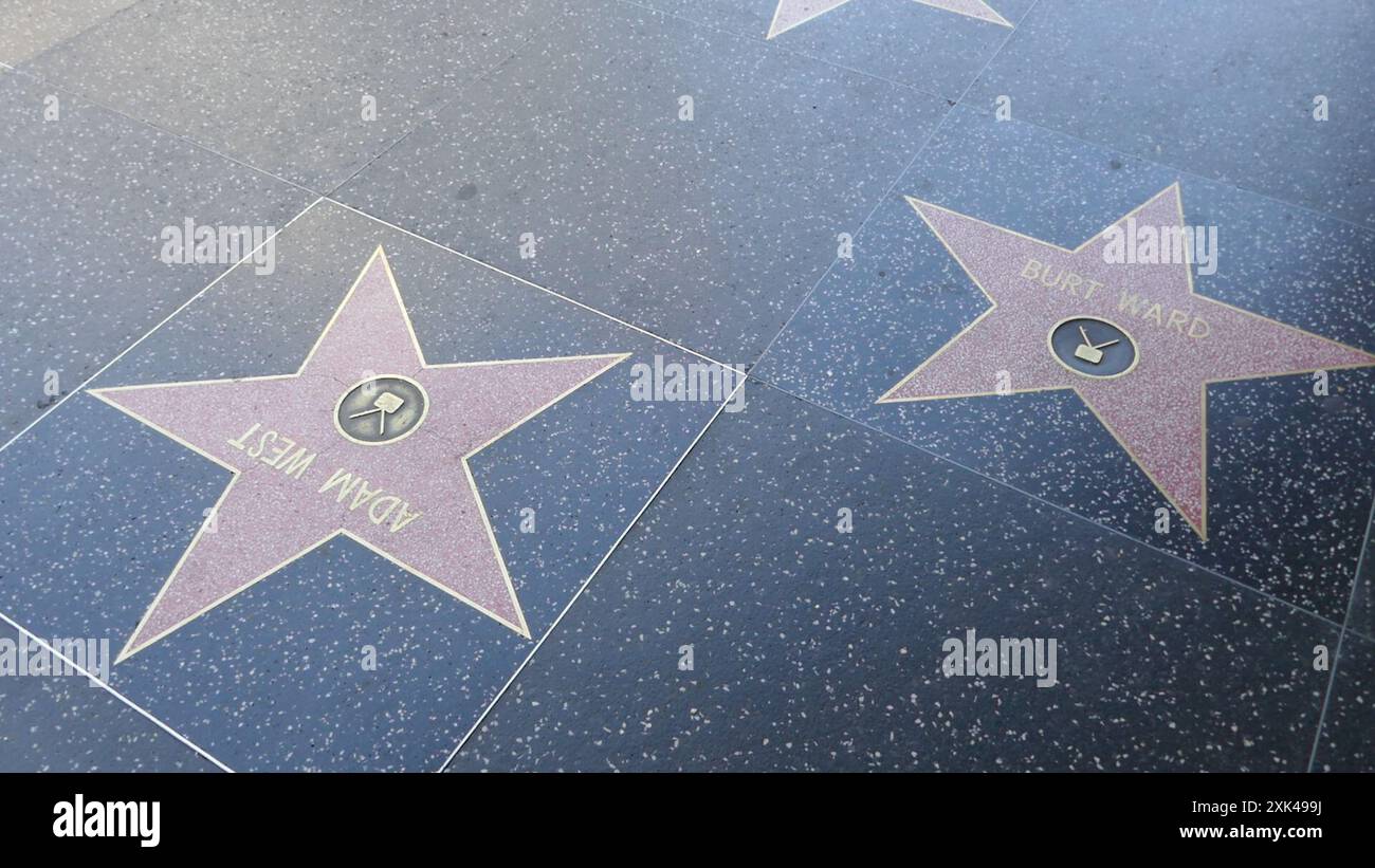 Los Angeles, Californie, USA 19 juillet 2024 L'acteur Adam West et l'acteur Burt Ward Hollywood Walk of Fame Stars sur Hollywood Blvd le 19 juillet 2024 à Los Angeles, Californie, USA. Photo de Barry King/Alamy Stock photo Banque D'Images