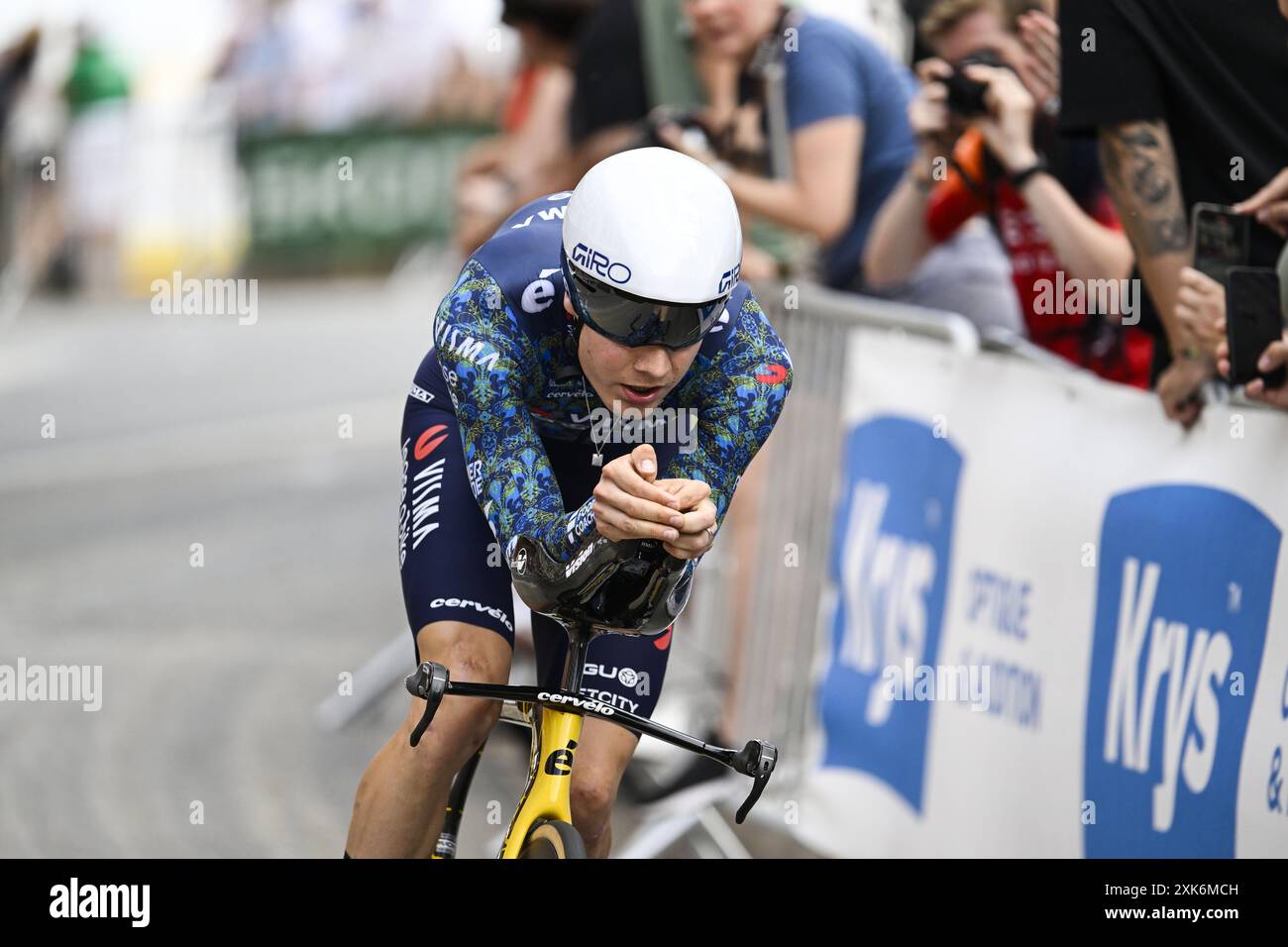 Nice, France. 21 juillet 2024. Le néerlandais Wilco Kelderman du Team Visma-Lease a Bike photographié en action lors de l'étape 21, la dernière étape du Tour de France 2024, un contre-la-montre individuel de Monaco à Nice, France (33, 7 km) le dimanche 21 juillet 2024. La 111ème édition du Tour de France débute le samedi 29 juin et se termine à Nice le 21 juillet. BELGA PHOTO TOM GOYVAERTS crédit : Belga News Agency/Alamy Live News Banque D'Images