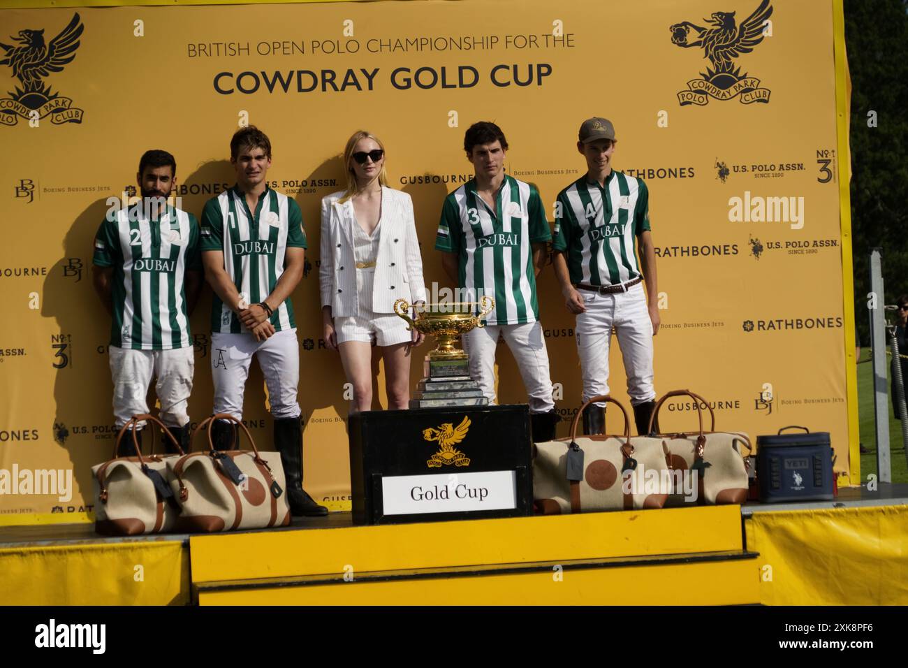 L'actrice Sophie Turner au British Open Polo Championship présentation au Cowdray Park Polo Club avec l'équipe de polo de Dubaï Banque D'Images