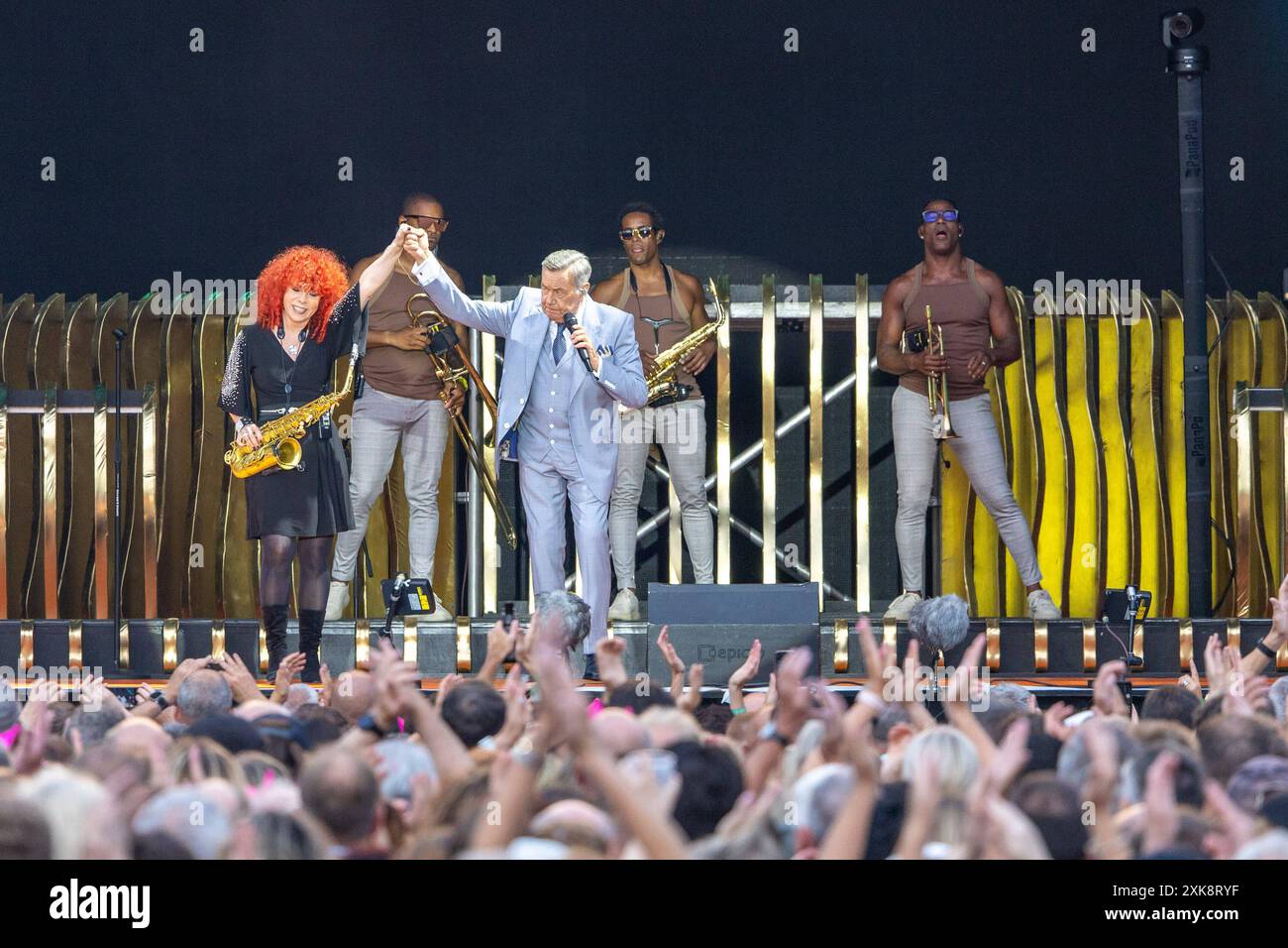 Aspach Schlagersaenger Roland Kaiser beim Auftritt AM 12.07.2024 in Aspach *** Aspach Schlager chanteur Roland Kaiser jouant le 12 07 2024 in Aspach Copyright : xEibner-Pressefoto/GerhardxWingenderx EP GWR Banque D'Images