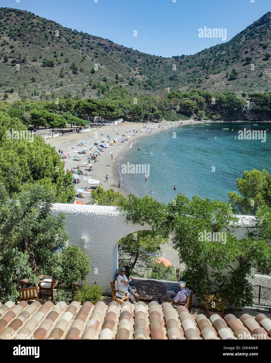 Roses, Espagne - 20 juillet 2024 : vue sur Cala Montjoi depuis les terrasses du restaurant El Bulli, Costa Brava Banque D'Images