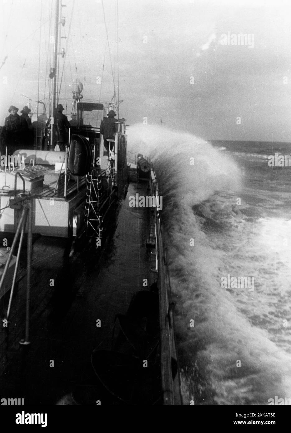 Dragueur de mines en action dans la mer Noire. [traduction automatique] Banque D'Images