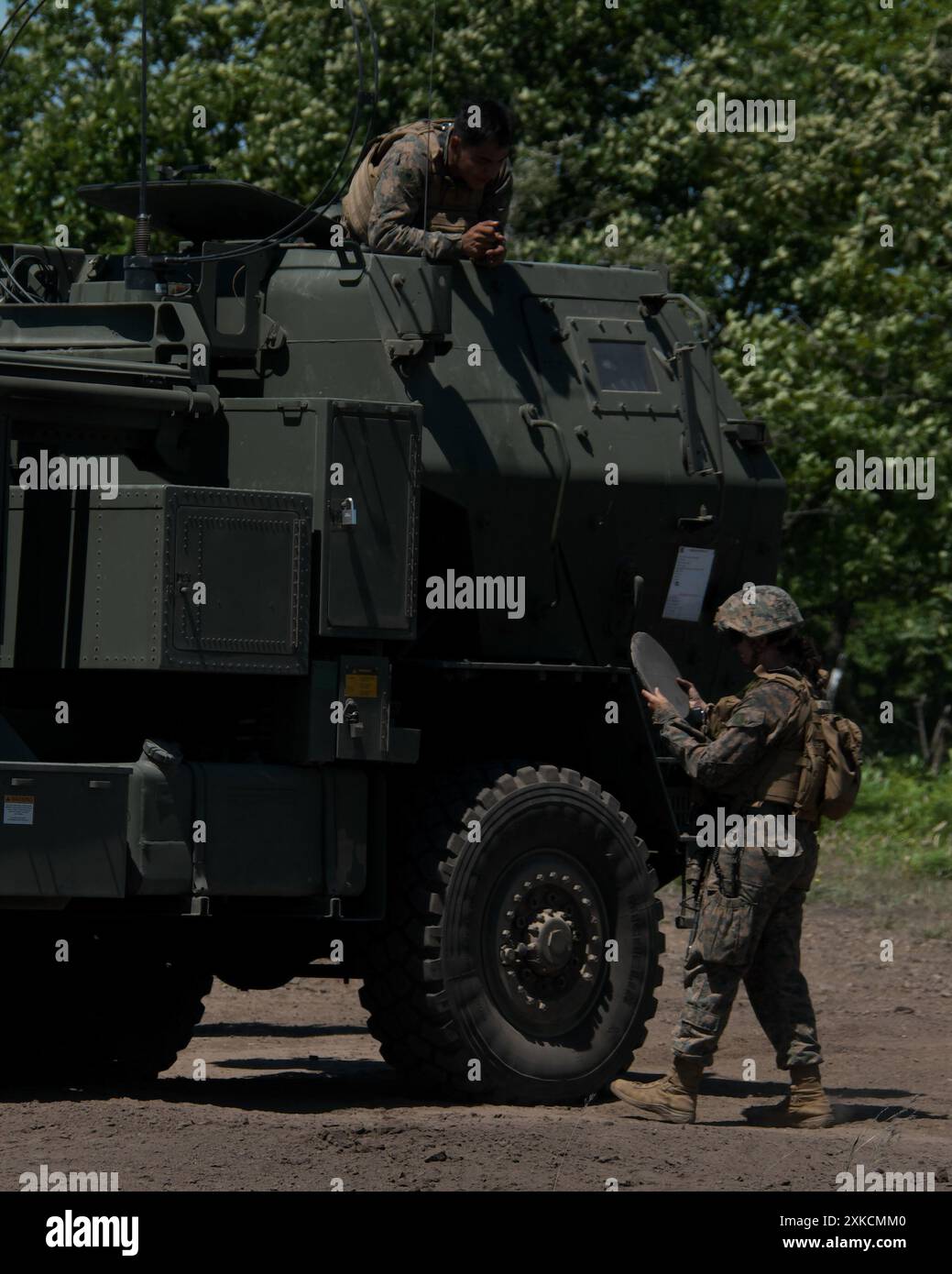Hokkaido, Japon. 22 juillet 2024. III Marine Expeditionary Force of U.S. Marines HIMARS (High Mobility Artillery Rocket System) prennent part à l'armée américaine et au Japon Ground Self? Exercice militaire de la Force de défense 'Orient Shield 24' dans la zone de manœuvre de Yausubetsu, préfecture de Hokkaido, Japon, le lundi 22 juillet 2024. Les US Marines participent pour la première fois à l'Orient Shield. Photo de Keizo Mori/UPI crédit : UPI/Alamy Live News Banque D'Images