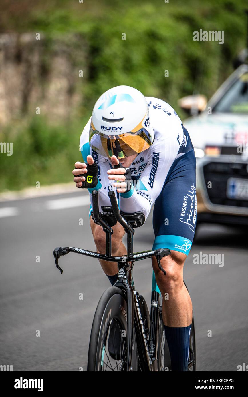 NIKIAS ARNDT de BAHREÏN VAINQUEUR du Tour de France étape 7 TT (contre-la-montre), entre nuits-Saints-Georges et Gevrey-Chamertain, 05/07/24. Banque D'Images