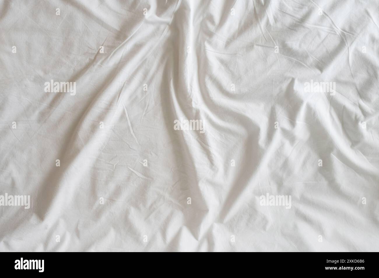 L'arrière-plan abstrait des feuilles froissé lorsqu'il est utilisé, provoquant des rides sur les feuilles blanches à l'aspect unique à chaque fois. Plis uniques o Banque D'Images