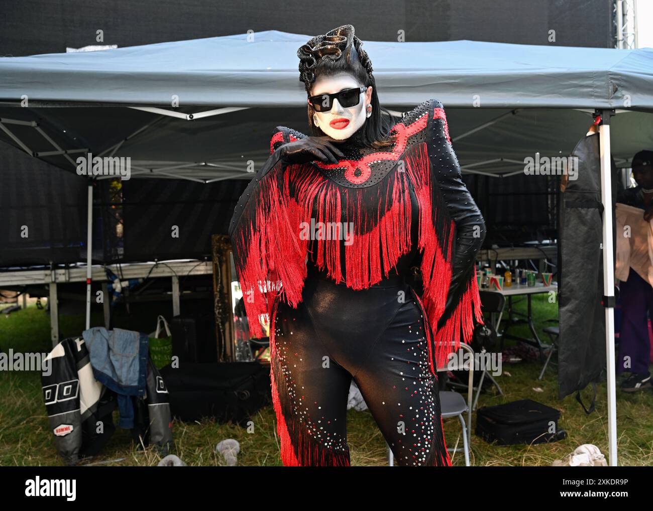 LONDRES, ANGLETERRE - 21 JUILLET 2024 : Danny Beard se produit à l'AS One in the Park 2024, célébrant la communauté LGBTQ en les unissant pour une journée de fierté, de diversité et de festivités. ( Credit : Voir Li/Picture Capital/Alamy Live News Banque D'Images