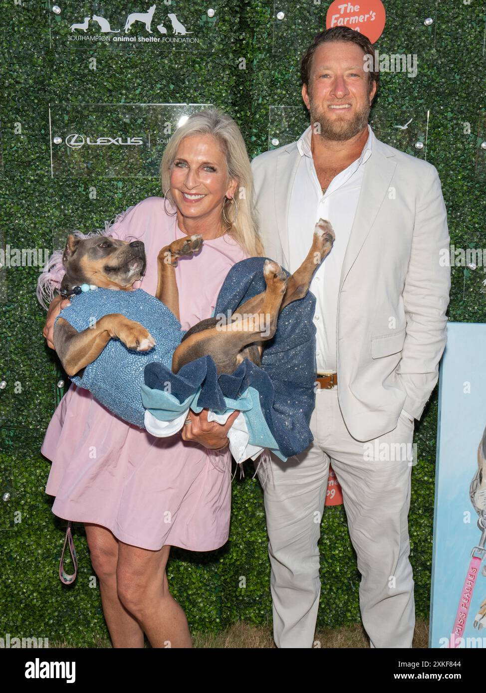 Cathy Bissell, Dave Portnoy, Miss Peaches assiste au Gala 2024 de Southampton animal Shelter Foundation à Southampton, NY, le 20 juillet 2024. (Photo de David Warren /Sipa? USA) crédit : Sipa USA/Alamy Live News Banque D'Images