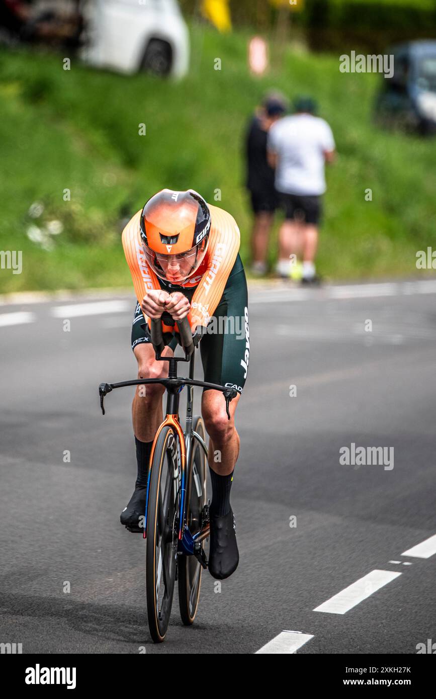 CHRIS HARPER de l'ÉQUIPE JAYCO ALULA cycliste sur le Tour de France étape 7 TT, entre nuits-Saints-Georges et Gevrey-Chambertin, 05/07/24. Banque D'Images