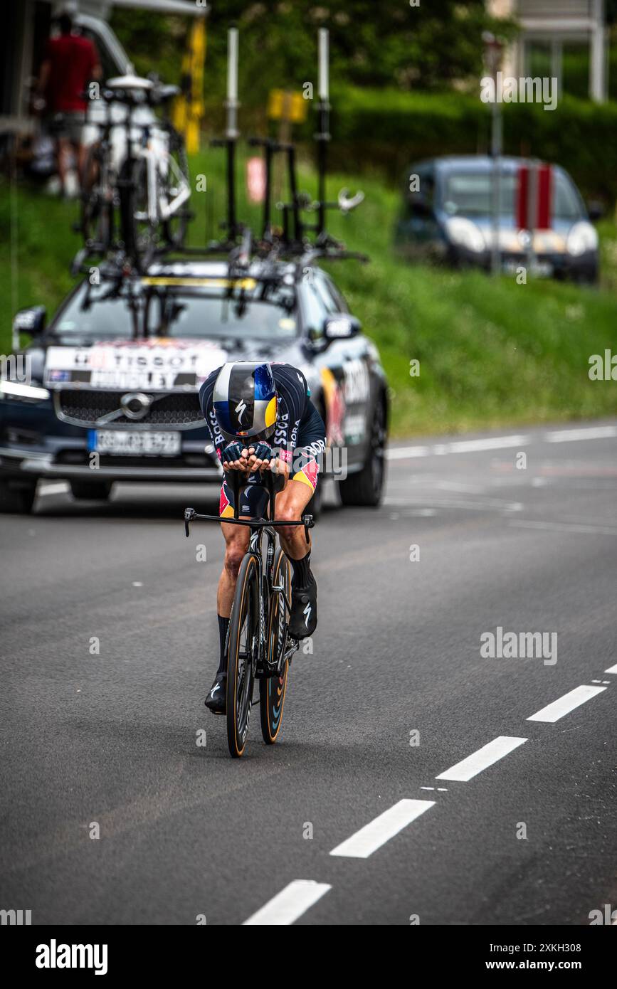 JAI HINDLEY de RED BULL - BORA - HANSGROHE cycliste sur le Tour de France étape 7 TT entre nuits-Saints-Georges et Gevrey-Chambertin. Banque D'Images