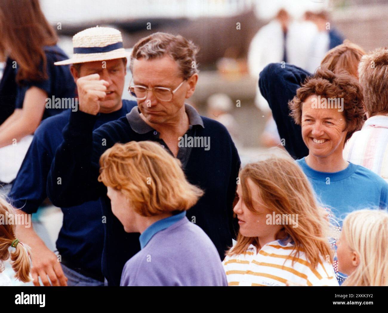 LE PRÉSIDENT DU PARTI CONSERVATEUR, NORMAN FOWLER EN VACANCES AVEC SA FAMILLE SUR L'ÎLE DE WIGHT, 1992 PIC MIKE WALKER, 1992 Banque D'Images