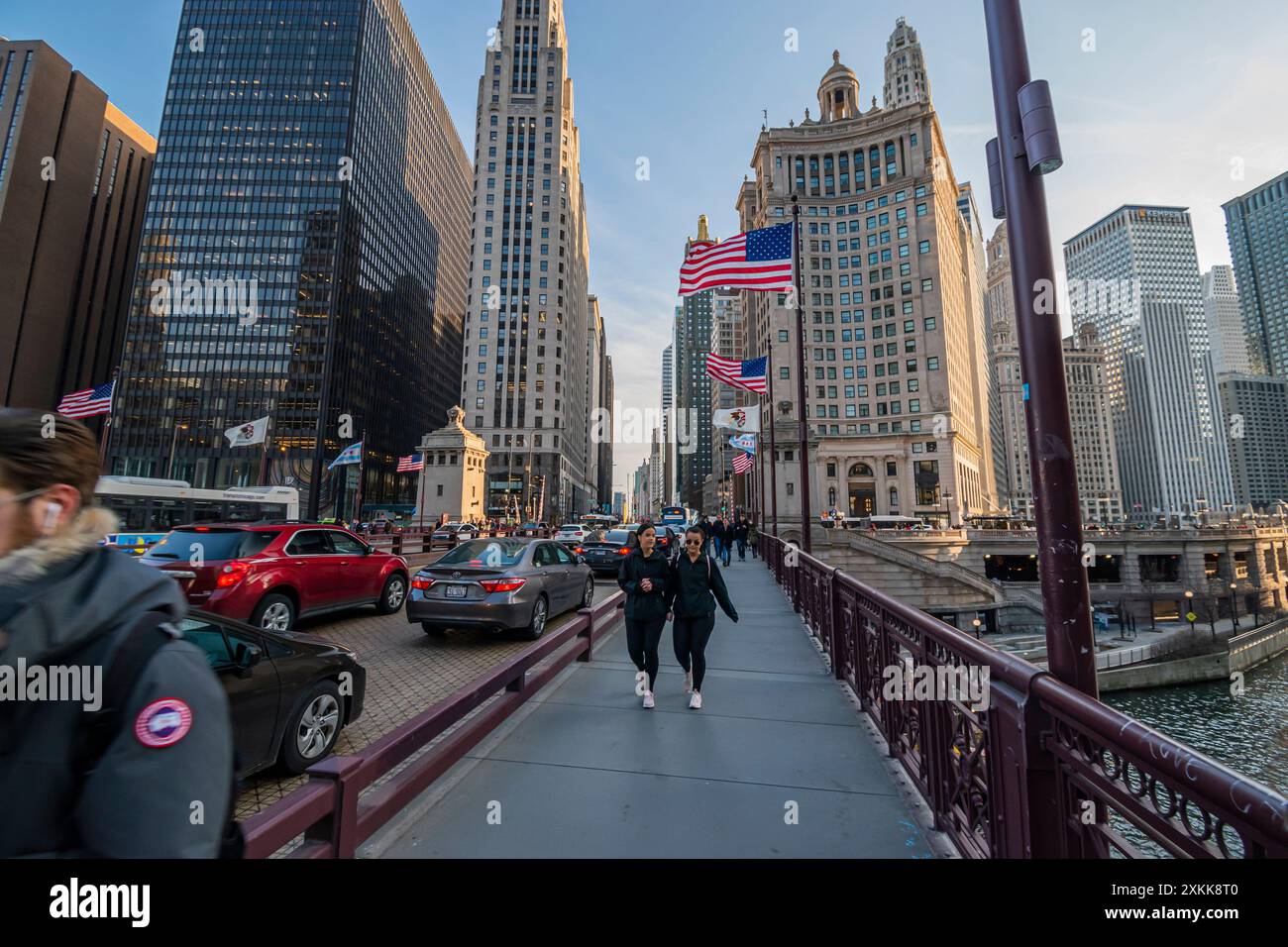 Chicago, il, États-Unis - mars 2019 : l'emblématique Michigan Avenue de Chicago : une perspective DuSable Bridge Banque D'Images