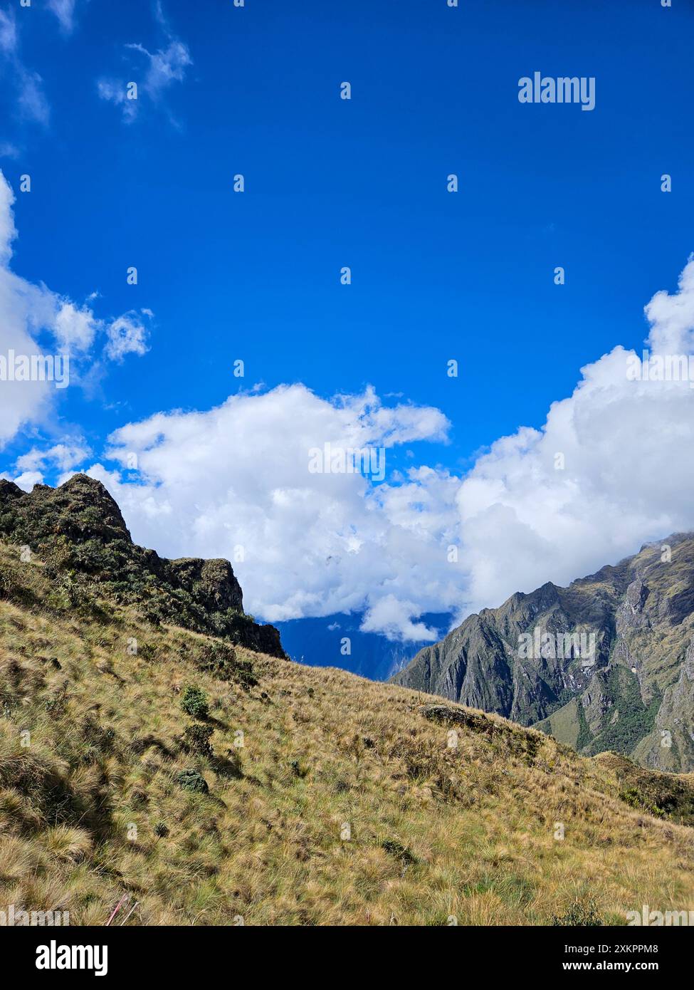 Nuages et montagnes, Inka Trail, Cusco, Pérou Banque D'Images