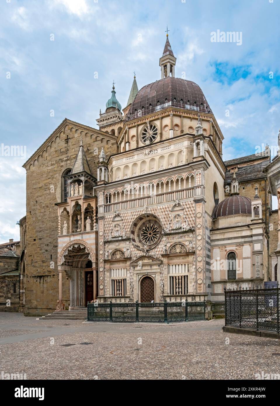 Chapelle Colleoni - Cappella Colleoni et Basilica di Santa Maria Maggiore, Citta alta, Bergame, Italie Banque D'Images