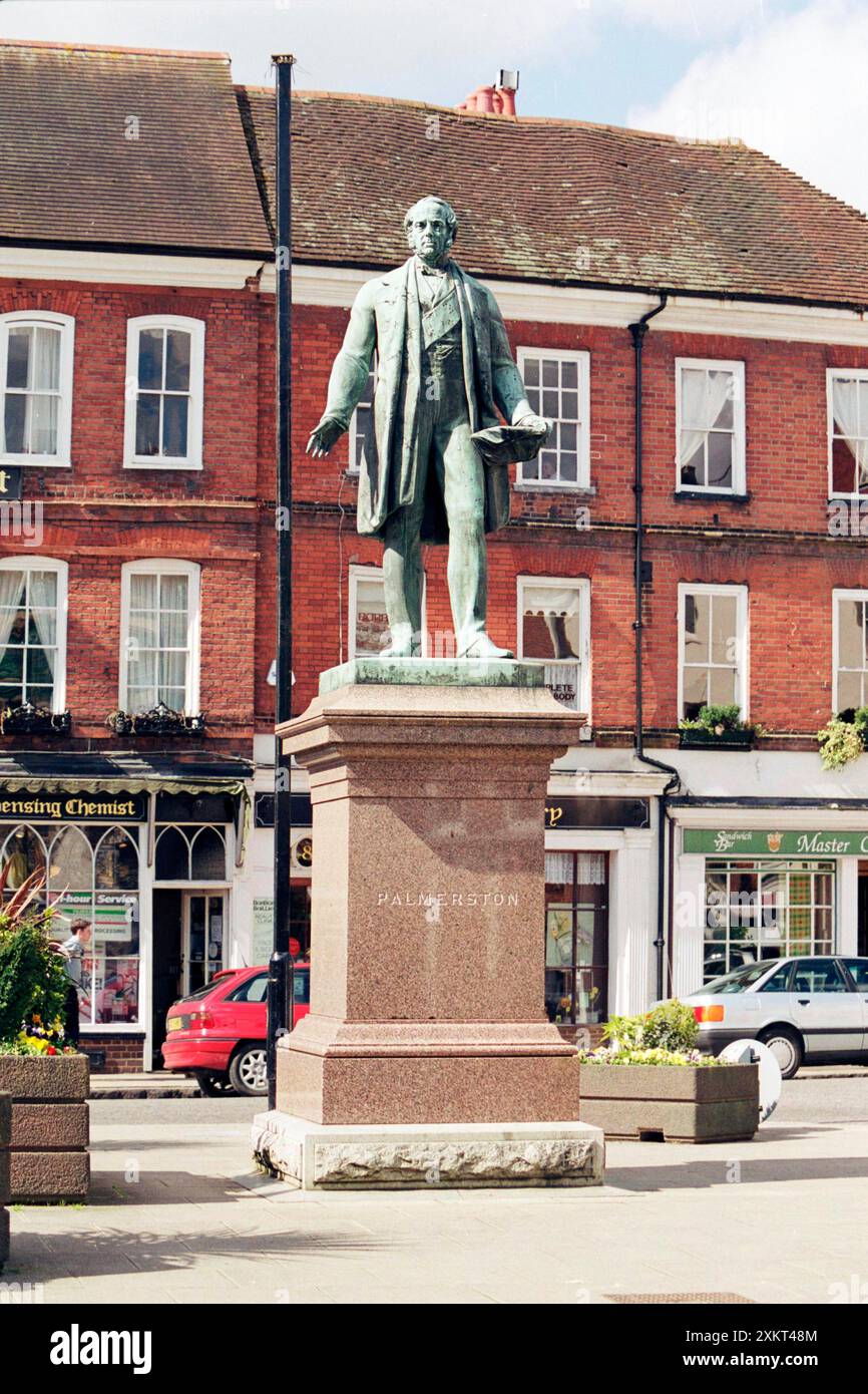 Romsey, une ville animée du Hampshire Market Town au Royaume-Uni vers 1997. Banque D'Images
