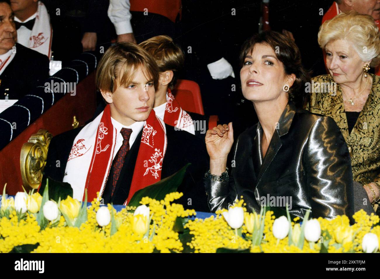 3-02-1998 Monaco Archivio Storico Olycom/LaPresse Andrea Albert Pierre Casiraghi (la colle, 8 giugno 1984) è il primo dei tre figli di Carolina di Monaco e del suo secondo marito Stefano Casiraghi. È quarto nella linea di succesone al trono e ha due fratelli minori, Charlotte e Pierre, e una sorellastra minore, nata dal terzo matrimonio di sua madre. Nella Foto : Andrea Albert Pierre Casiraghi durante il 22° festival di Circo di Montecarlo sur la photo : Andrea Albert Pierre Casiraghi lors du 22ème Festival du Cirque de Monte Carlo Banque D'Images