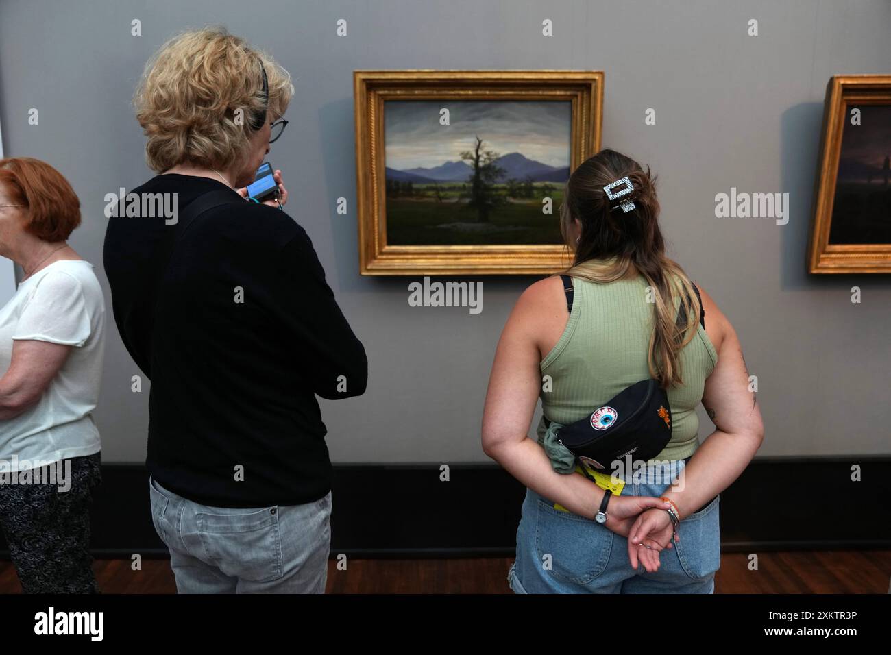 David Caspar Friedrich in der Alten Nationalgalerie GER, 20240724, Symbolbild, Museum,David Caspar Friedrich in der Alten Nationalgalerie, unendliche Landschaften *** David Caspar Friedrich in the Alte Nationalgalerie GER, 20240724, image symbolique, musée,David Caspar Friedrich in the Alte Nationalgalerie, Infinite Landschaften Banque D'Images