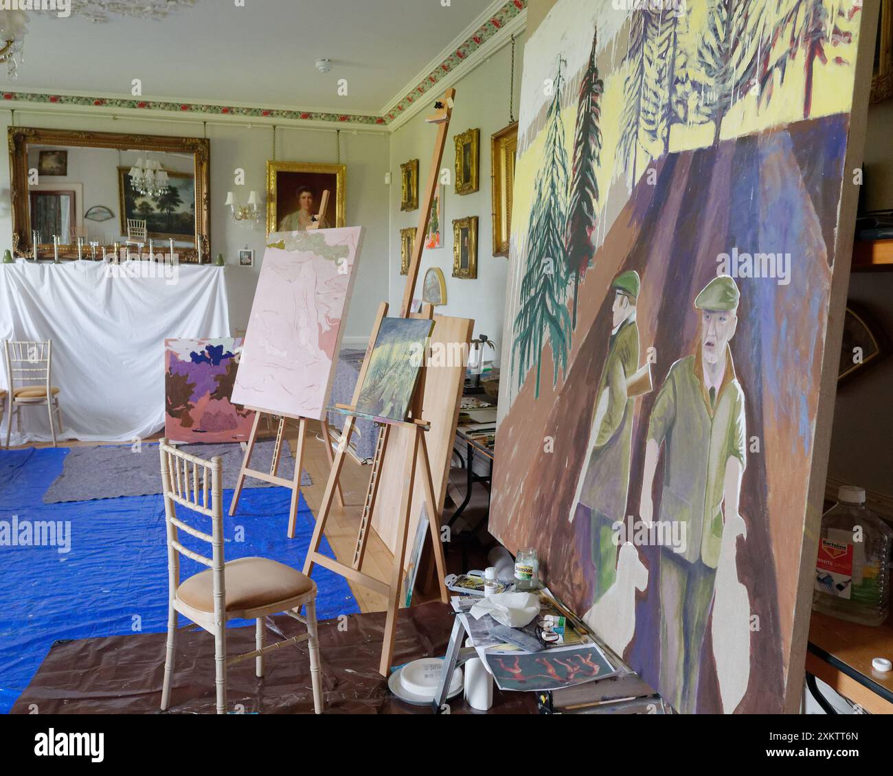 Salle de travail des artistes résidents dans l'historique Colstoun House près de Haddington, East Lothian, Écosse. 24 juillet 2024 Banque D'Images