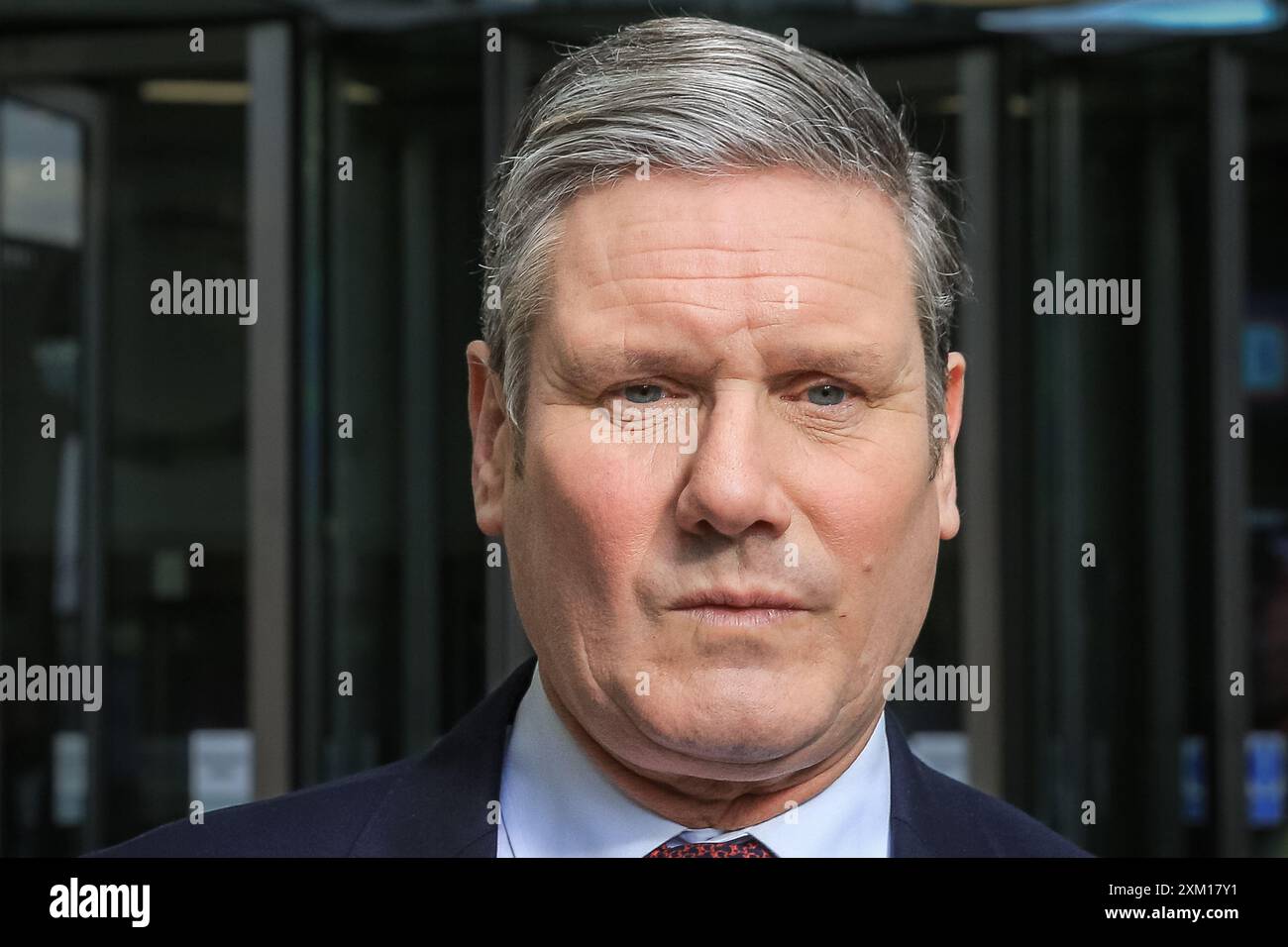 Londres, Royaume-Uni, 06 mars 2022. Sir Keir Starmer, QC, député, chef du Parti travailliste britannique, à la BBC dans le centre de Londres pour une interview. Banque D'Images