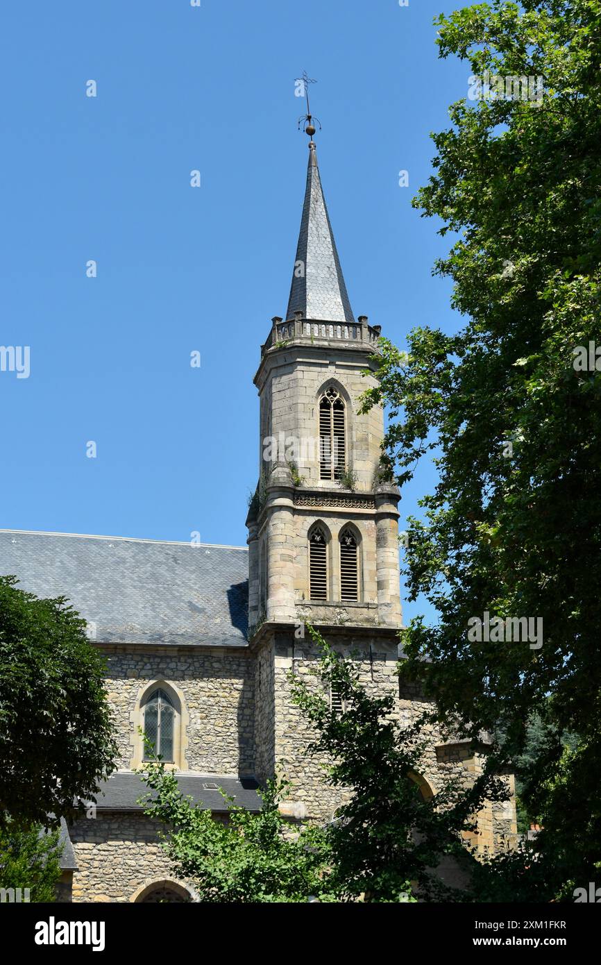 Le clocher de l'église augustinienne de Villefranche-de-Rouergue en Aveyron Banque D'Images