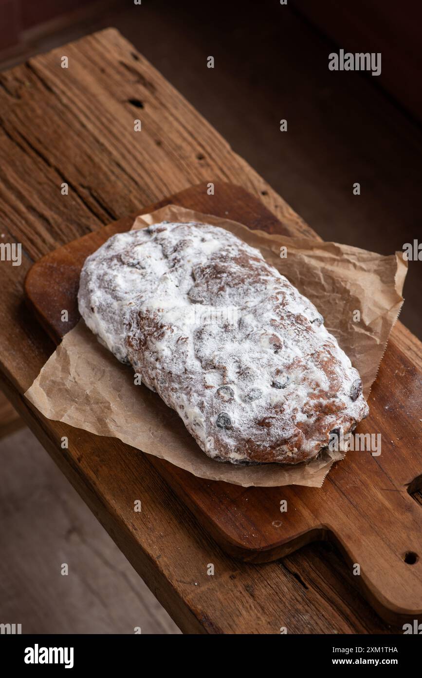 Stollen de Noël classique en Marzipan aux amandes Banque D'Images