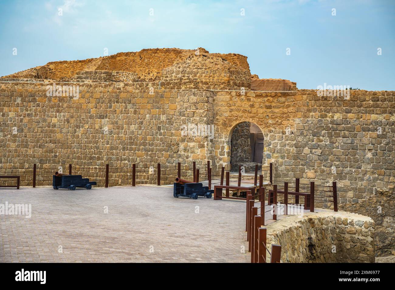 Qal'at al-Bahreïn à Manama, également connu sous le nom de Fort de Bahreïn ou Fort portugais Banque D'Images