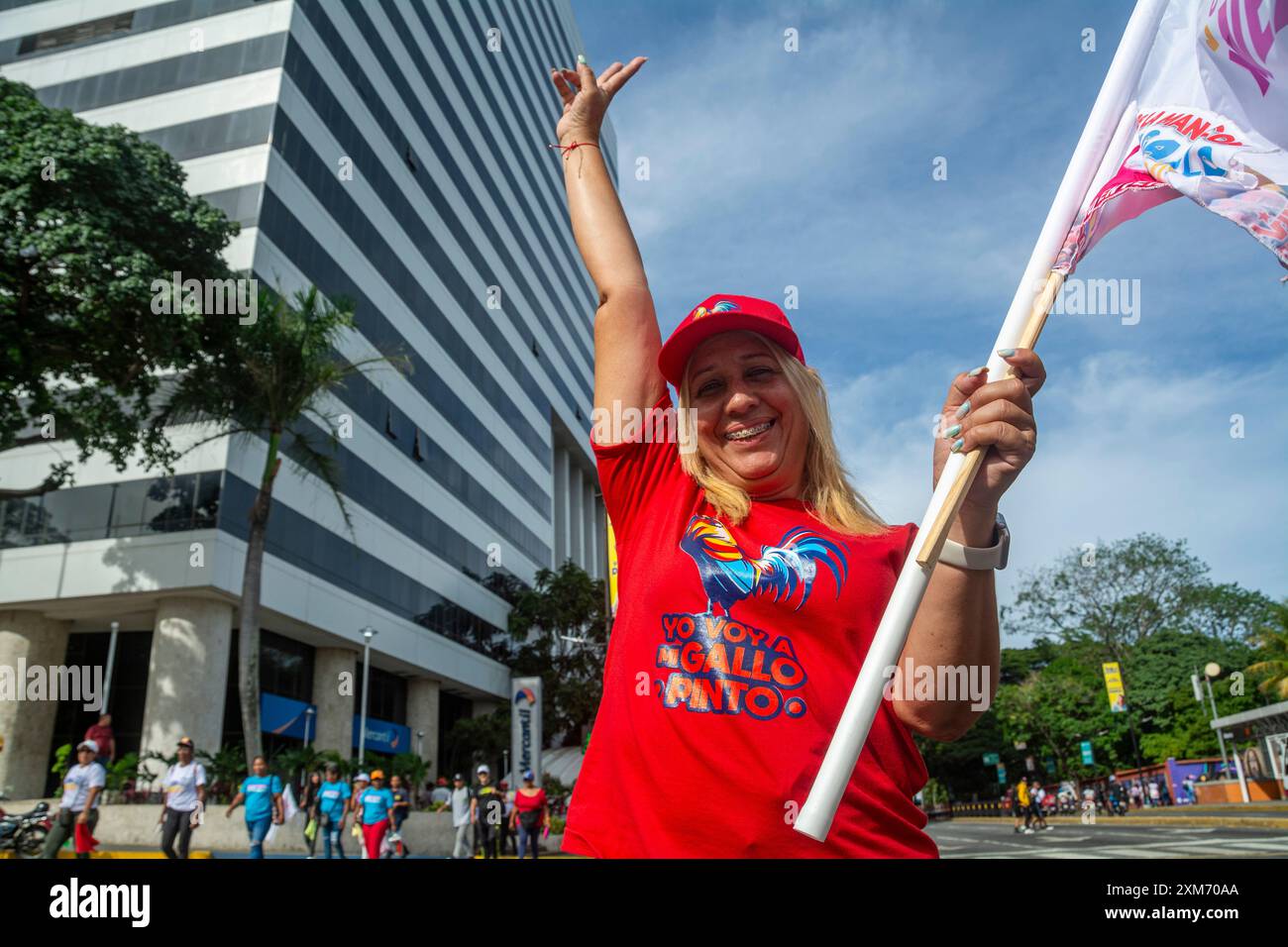 Clôture de la campagne électorale au Venezuela. Les partisans du président Nicolas Maduro traversent la ville de Caracas le dernier jour de la campagne Banque D'Images