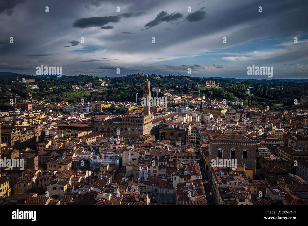 Campanile di Giotto Florence, clocher de la cathédrale, vue sur la vieille ville de Florence, Chiesa di San Carlo dei Lombardi, Florence (feu italien Banque D'Images