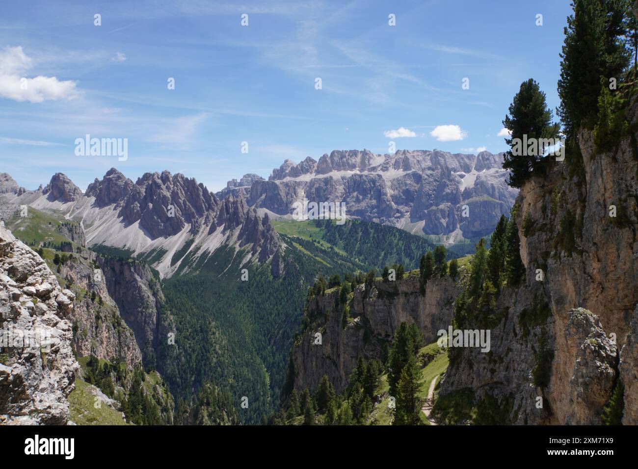 vue panoramique dans les Alpes italiennes à Gröden Banque D'Images