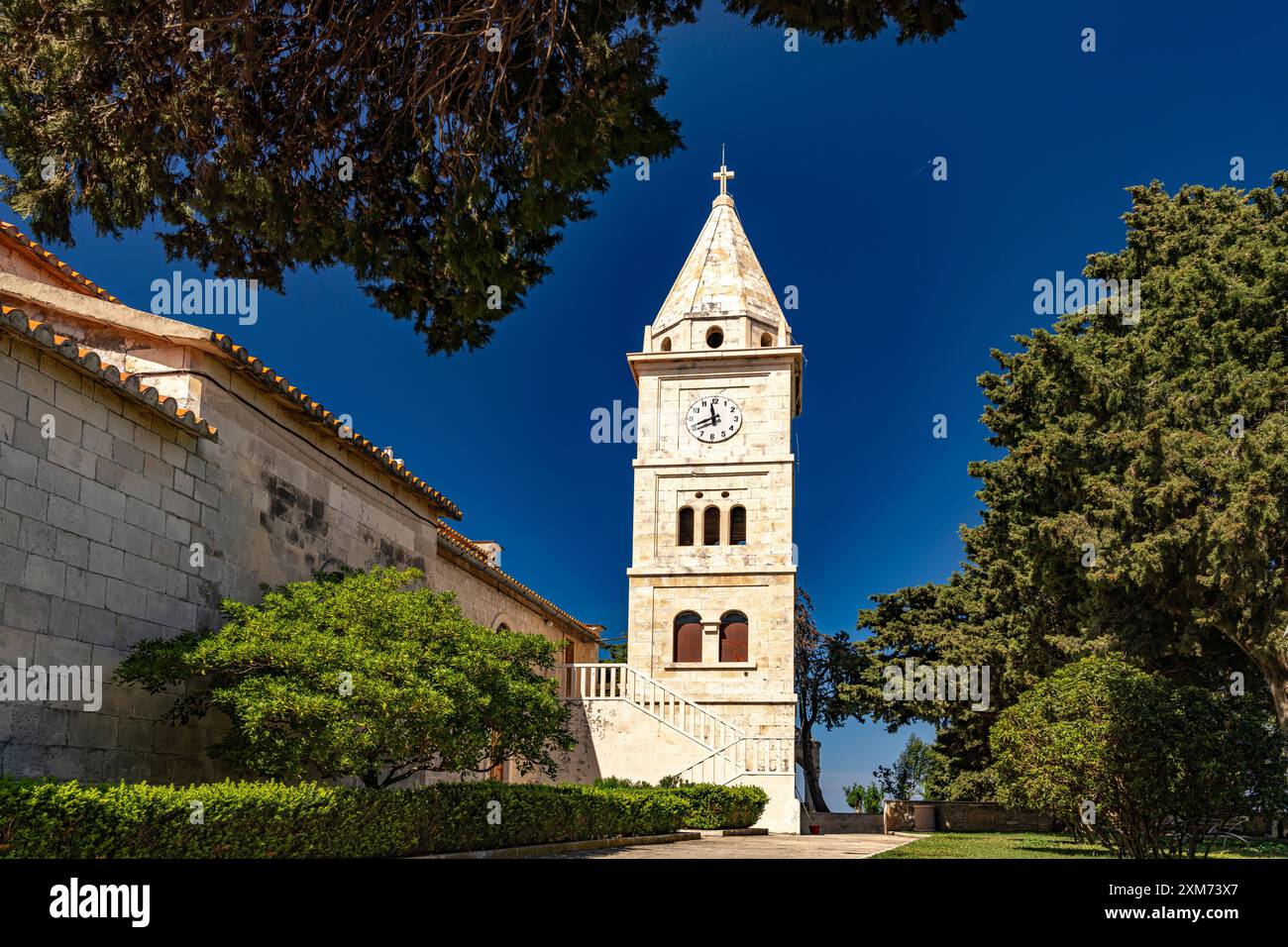 Église paroissiale de produits Juraj ou de produits George à Primosten, Croatie, Europe Banque D'Images