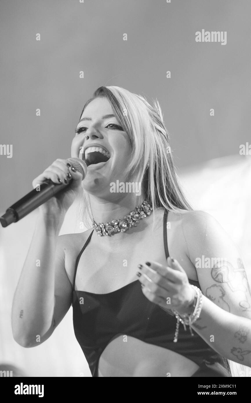 Madrid, Espagne. 26 juillet 2024. La chanteuse Alba Reche se produit lors de son concert à Madrid le 26 juillet 2024 Espagne (photo d'Oscar Gonzalez/Sipa USA) crédit : Sipa USA/Alamy Live News Banque D'Images