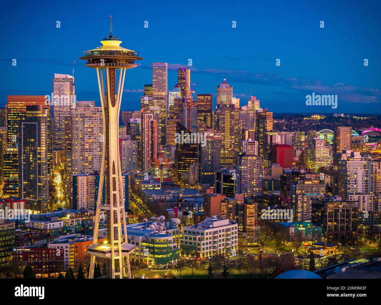 Seattle est un important port côtier et le siège du comté de King, dans l'État américain de Washington. Seattle est la plus grande ville du Nord-Ouest Pacifique. Banque D'Images