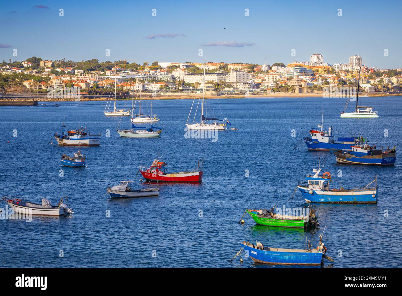 Cascais est une ville et une municipalité dans le district de Lisbonne au Portugal, située sur la Riviera portugaise. Banque D'Images