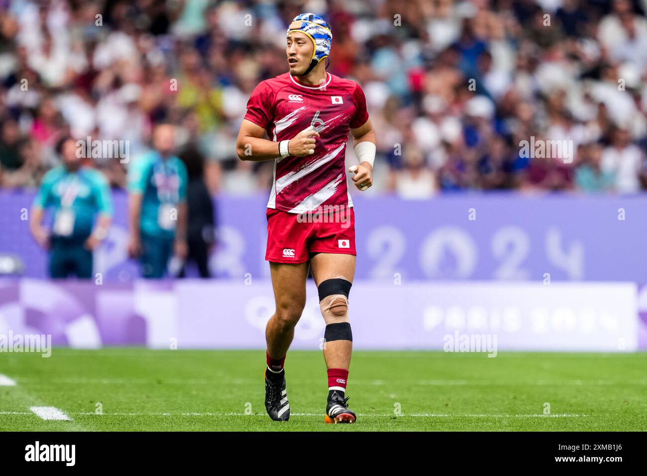 Paris, France. 25 juillet 2024. PARIS, FRANCE - JUILLET 25 : le Japonais Moeki Fukushi regarde pendant le match Rugby à sept - Jeux Olympiques Paris 2024 entre l'Afrique du Sud et le Japon le jour -1 au stade de France le 25 juillet 2024 à Paris, France. (Photo de René Nijhuis/Agence BSR) crédit : Agence BSR/Alamy Live News Banque D'Images