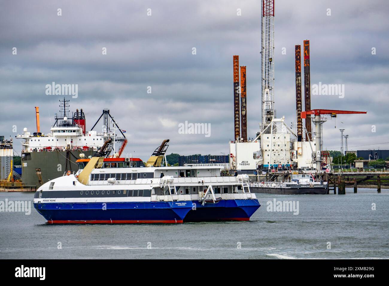 La plate-forme élévatrice, JB119, plate-forme de travail, par exemple pour la construction de parcs éoliens offshore, navire de transport lourd Fjord, Westernschelde Banque D'Images
