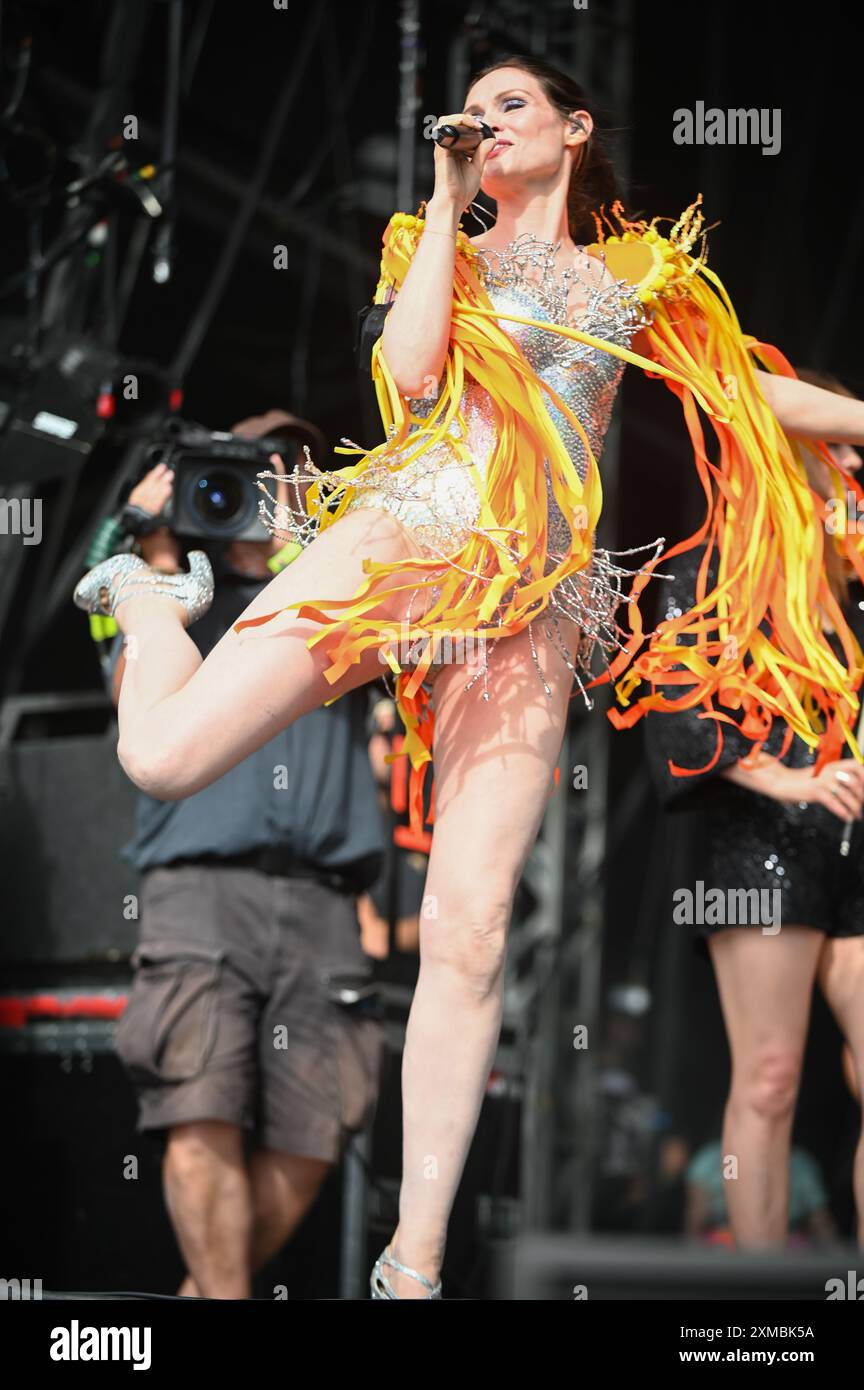 Sophie Ellis-Bextor se produisant au tramlines Festival 2024, Sheffield, Royaume-Uni Banque D'Images