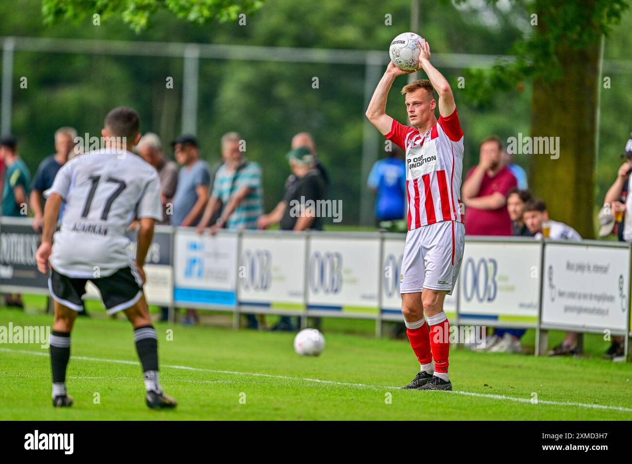 Overasslet, pays-Bas. 27 juillet 2024. OVERASSELT, 27-07-2024, Sportpark de Passelegt. Néerlandais KeukenKampioen Divisie saison de football 2024-2025. Joueur TOP Oss Xander Lambrix pendant le match TOP Oss - AlNasr SC. Crédit : Pro Shots/Alamy Live News Banque D'Images