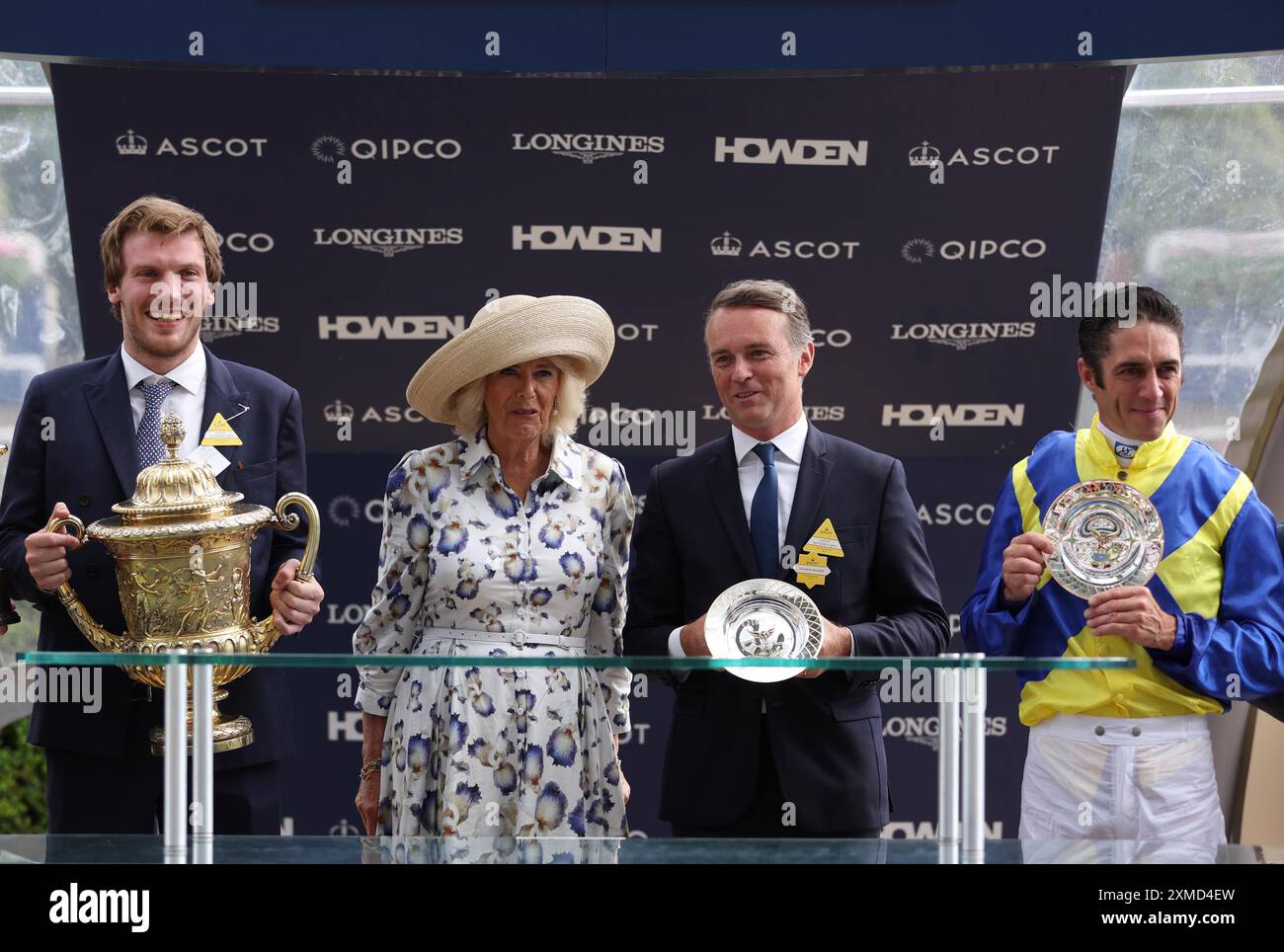 Queen Camilla lors du QIPCO King George Day à Ascot Racecourse, Berkshire. Date de la photo : samedi 27 juillet 2024. Banque D'Images