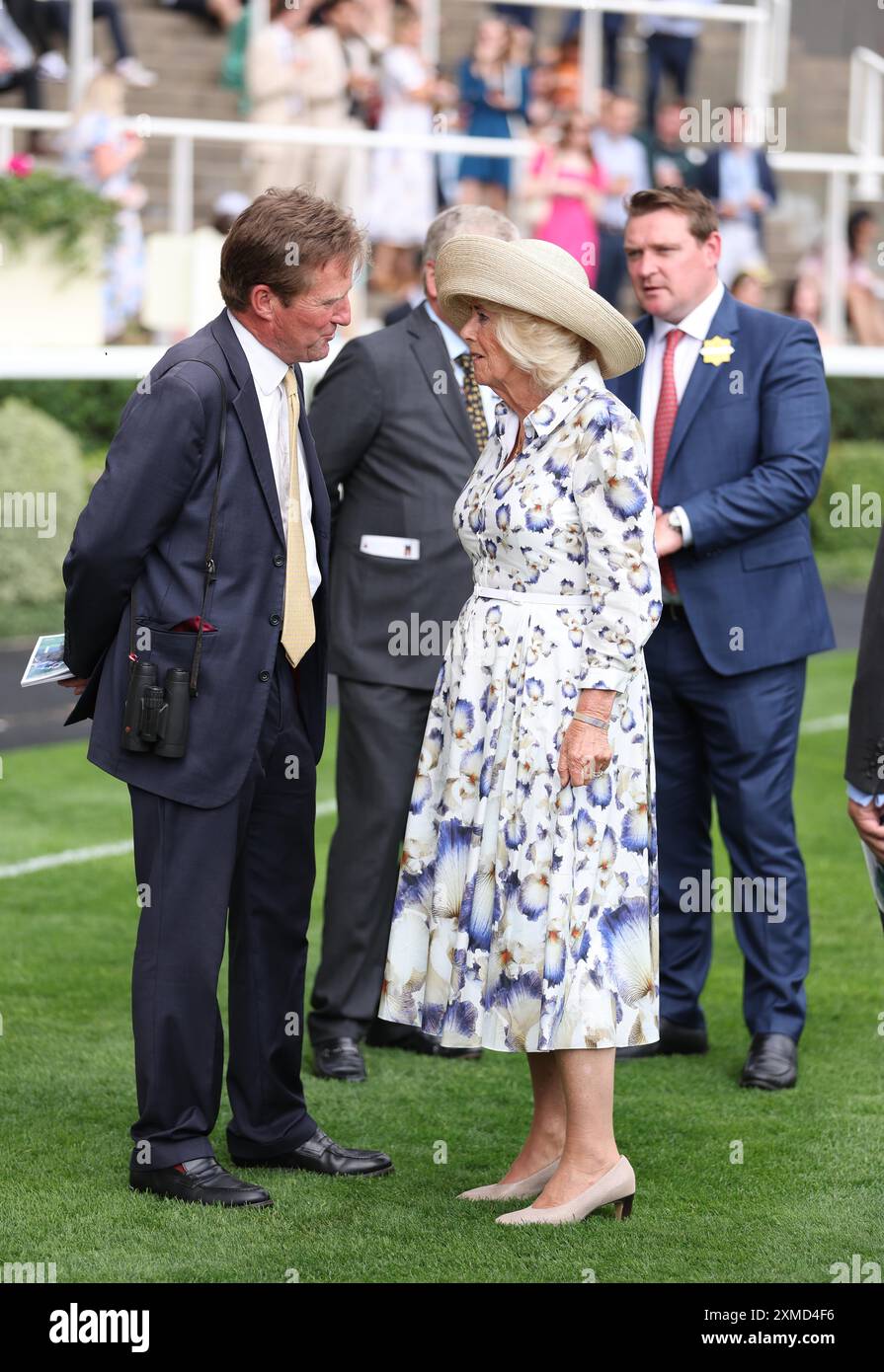 Queen Camilla lors du QIPCO King George Day à Ascot Racecourse, Berkshire. Date de la photo : samedi 27 juillet 2024. Banque D'Images